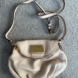 Marc Jacobs Ivory Leather Crossbody Bag